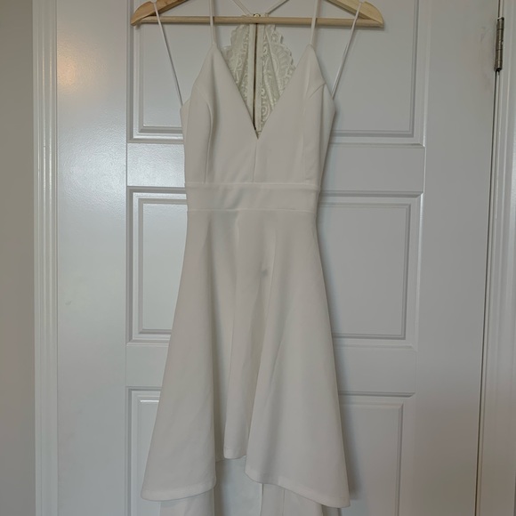 White High- Low Dress With Lace and V - Neck - Picture 2 of 3